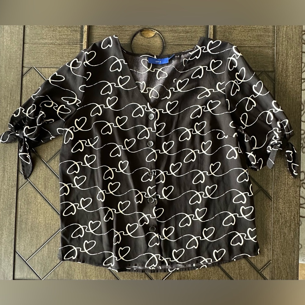3 for $10 Deal- Apt. 9 Heart Blouse with Tie Sleeve Size Small